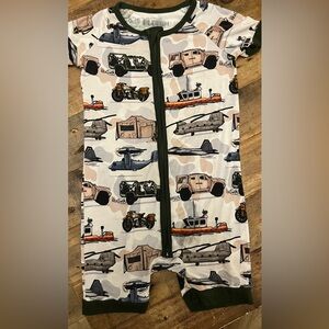 Fletch /Military Camouflage Vehicle Print shortie 18/24